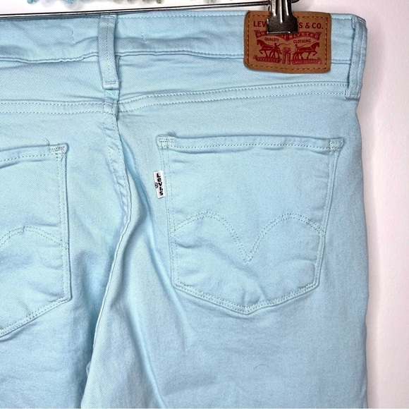 Levi’s Pastel Blue Colored Mid Rise Cotton Blend Skinny Jeans Size 28 Waist - Picture 7 of 16